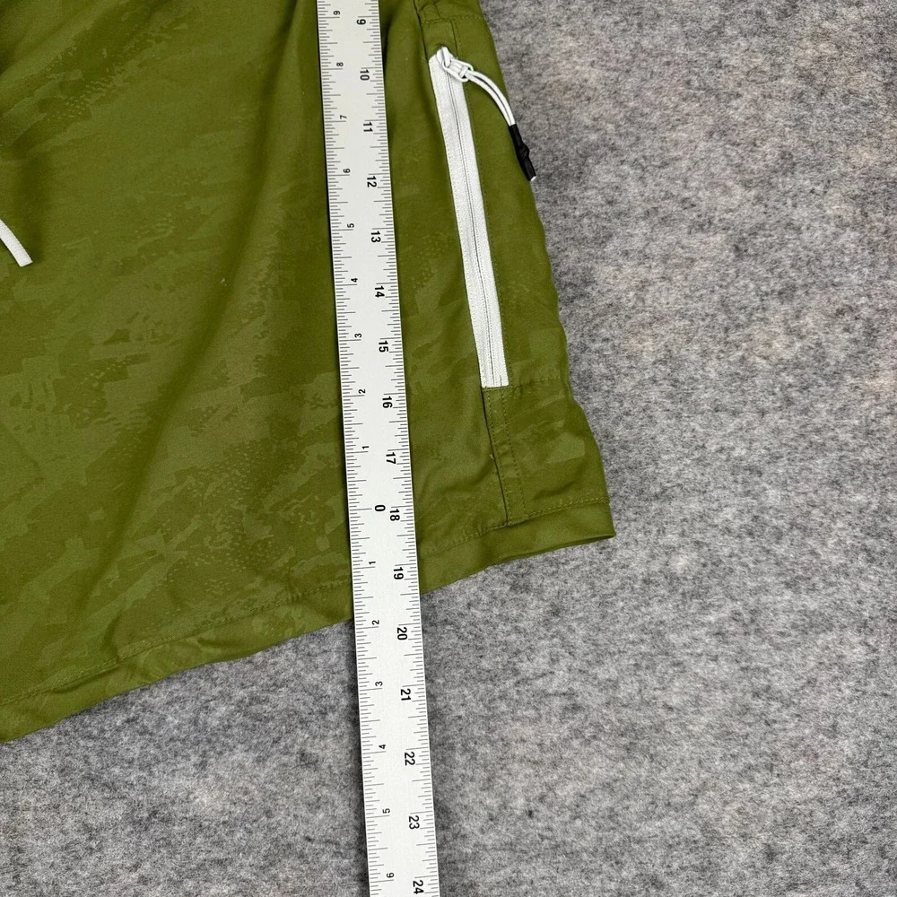 Under Armour item under